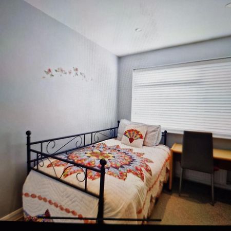Marlows Diamond 4 Bedroom Home Марлоу Экстерьер фото