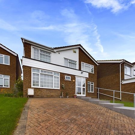 Marlows Diamond 4 Bedroom Home Марлоу Экстерьер фото